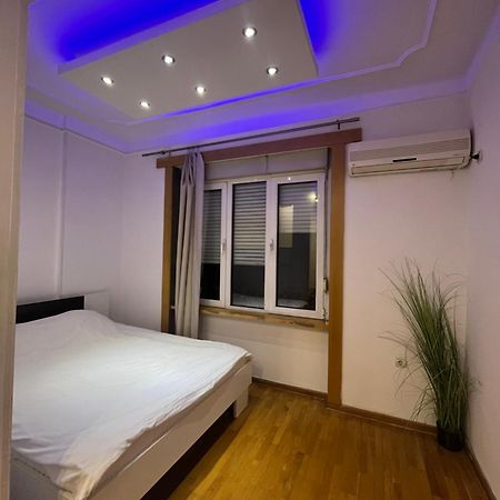 Apartman Obilic Belgrade Extérieur photo